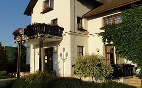 Villa Zerotin Penzion Bed & Breakfast